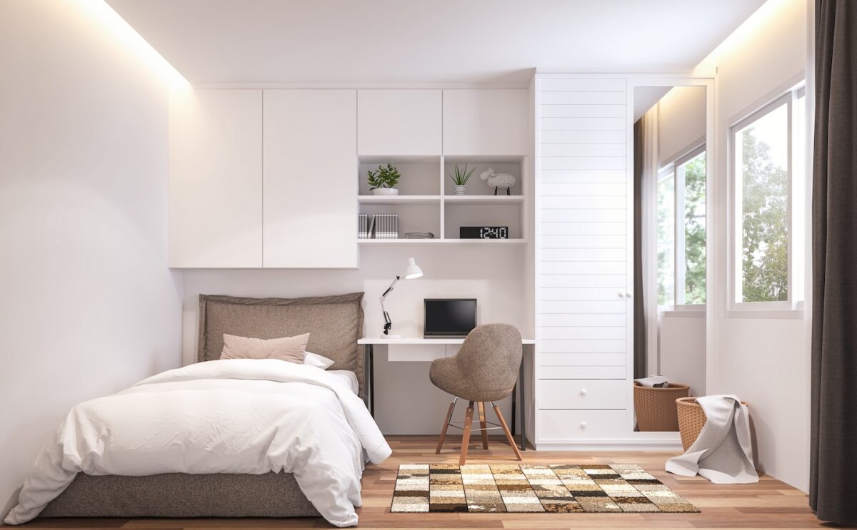 Small Bedroom Desk Layout